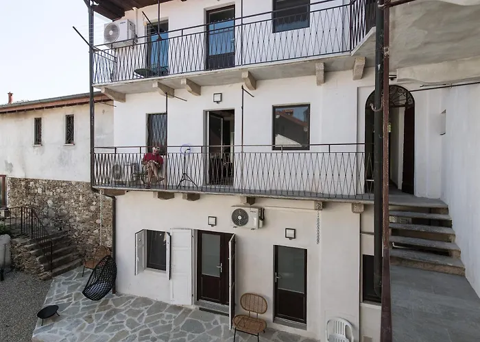 Complex Levoasi Apartment *