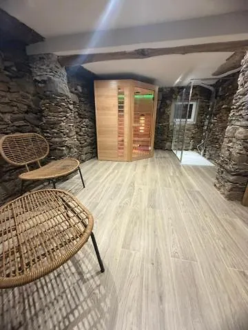 Complex Levoasi Apartment